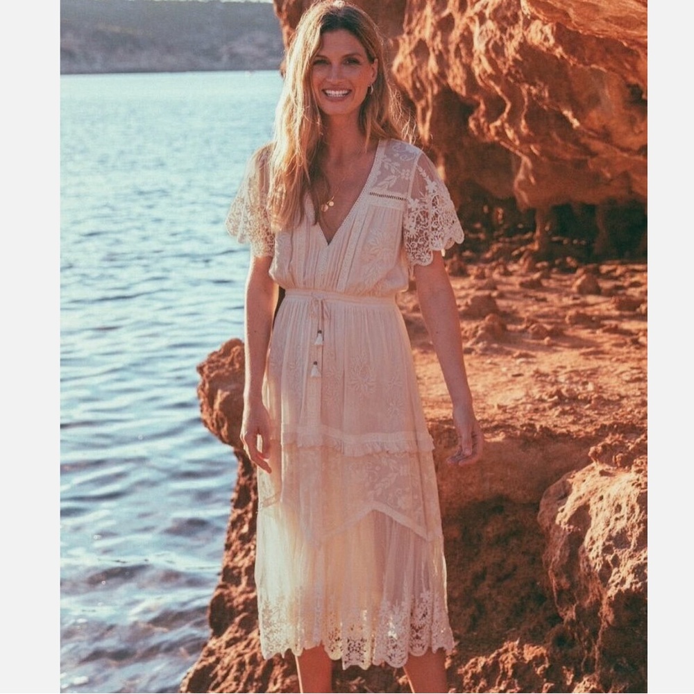 Spell Maggie Embroidered Midi gown